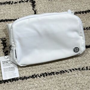 Lululemon Everywhere Belt Bag 1L NWT